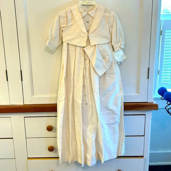 Pure Silk Traditional Classic Heirloom Baptism Christening Outfit New with Tags - Picture 2 of 11